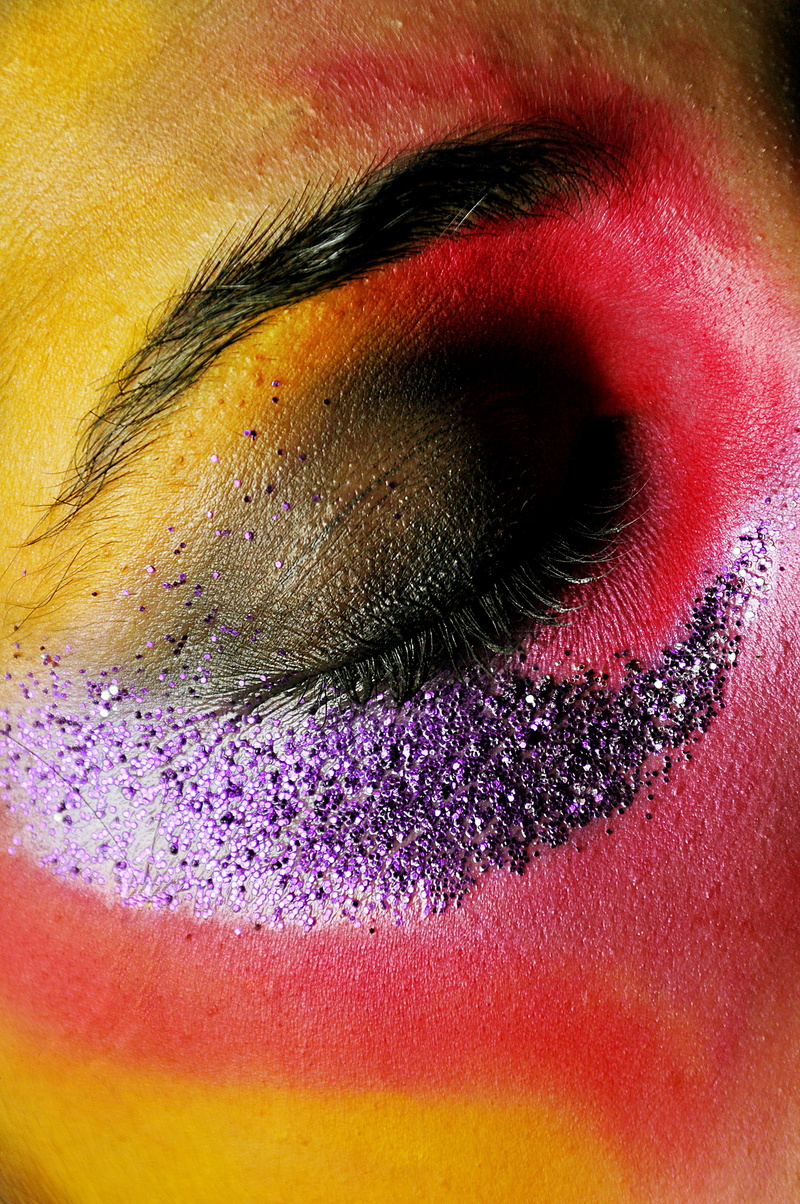 close, full frame, face paint, painted face, purple glitter, human body part, face, paint, women, contact lens, plant, eyes, lip, 4K, extreme close-up