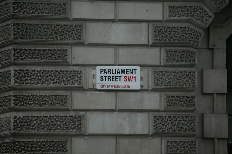 palace, full frame, text, building, europe, information, famous, parliament street, uk, day, built structure, tower, london city, architecture, thames
