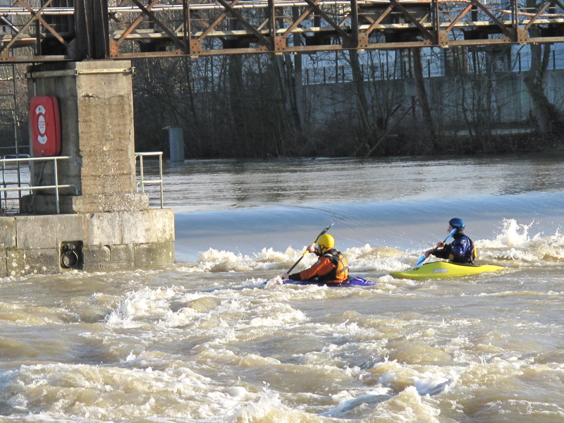 sport, oar, nautical vessel, healthy, water, river, adventure, kayaking, leisure activity, two people, waterfront, paddle, day, 4K, lifestyles, nature