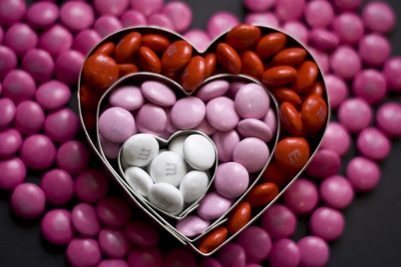 large group of objects, candy heart, heart, temptation, candy, emotion, still life, valentines day - holiday, directly above, positive emotion, food, indulgence