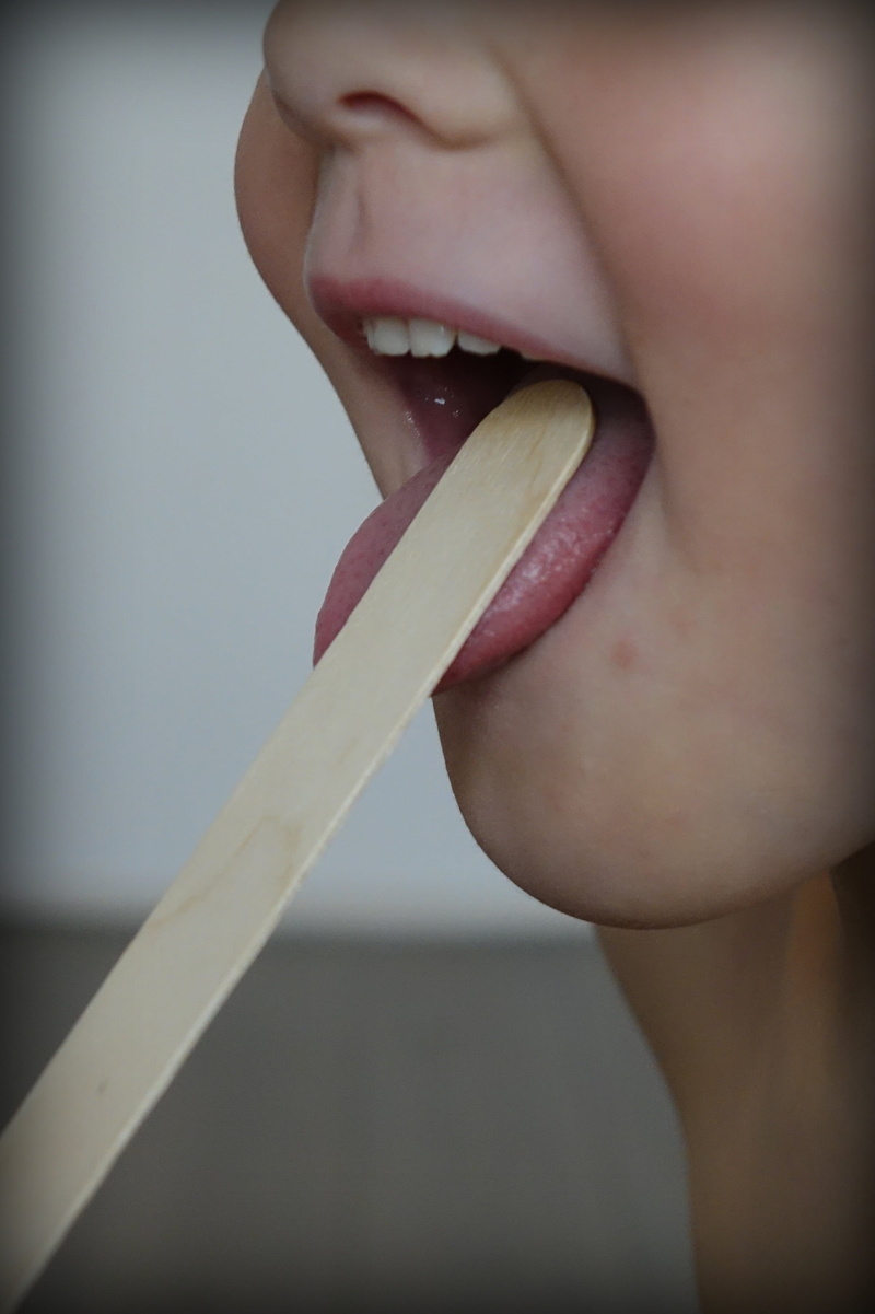 tongue, listen, close-up, mouth open, child, women, medical, children disease, temptation, innocence, naturopaths, food, indoors, disease, 2K, body part