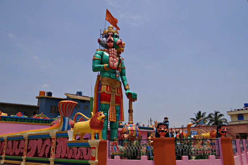 cloud - sky, sculpture, hinduism, 4K, nature, singapatna, india, panchamukhi hanuman, day, building exterior, sky, outdoors, female likeness, multi colored