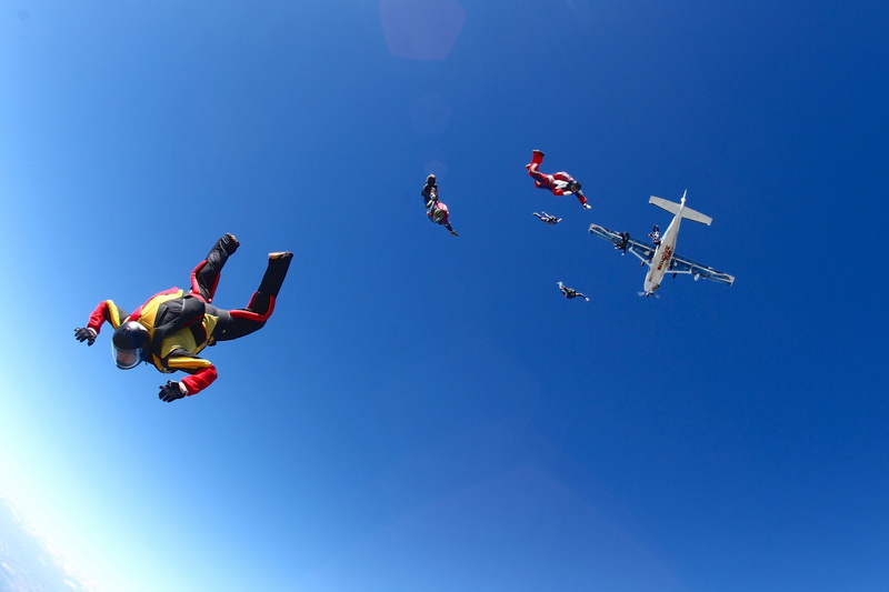 the sky, the plane, 1080P, parachuting, helmet, container, the freefly, parachute, skydivers