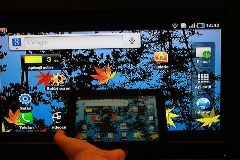 tablet pc, nature, electronics, communication, one person, technology, transportation, samsung, plant, hand, human body part, tab, rca, galaxy, device screen