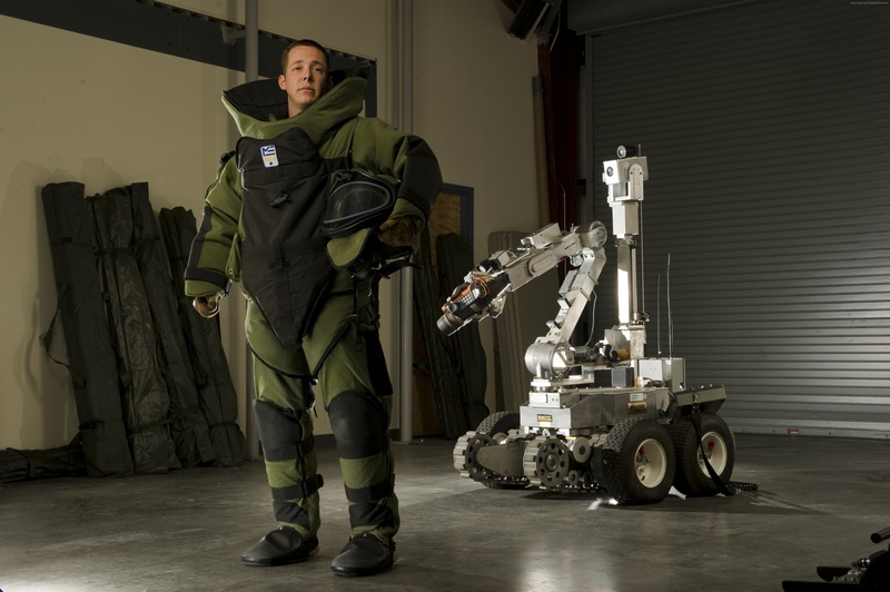 combat engineer, Sapper Tab, Stacy Pearsall, sapper, combat support, 5K, photo art, robot