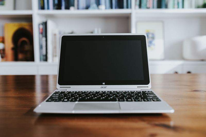close-up, indoors, items, office, smartphone, business, laptop, home Interior, wireless technology, computer Monitor, still life, computer, camera, desk