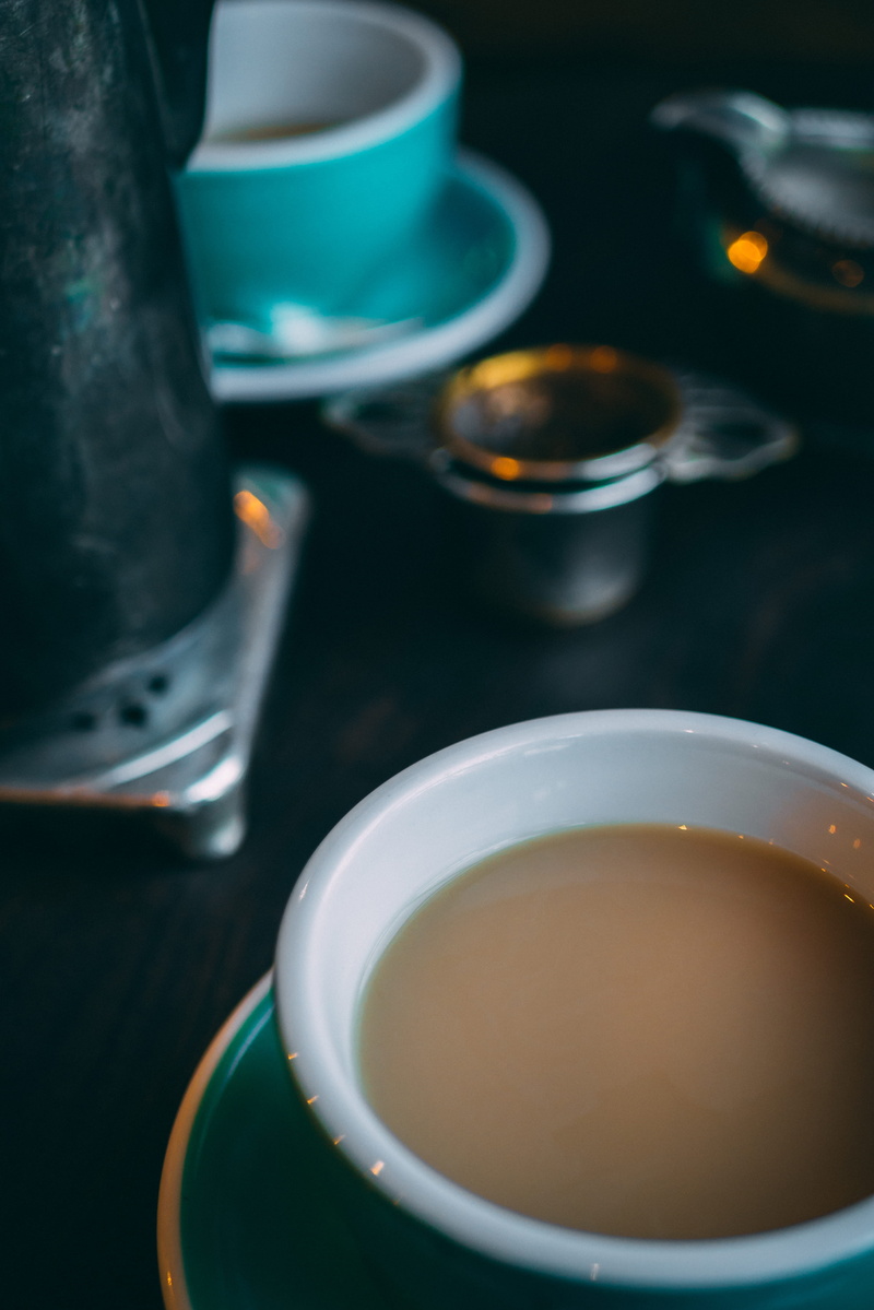 crockery, tea cup, table, jug, freshness, teas, drink, food, loose leaf, coffee shop, pot, afternoon tea, food and drink, blue, tea, british tea, 4K, refreshment