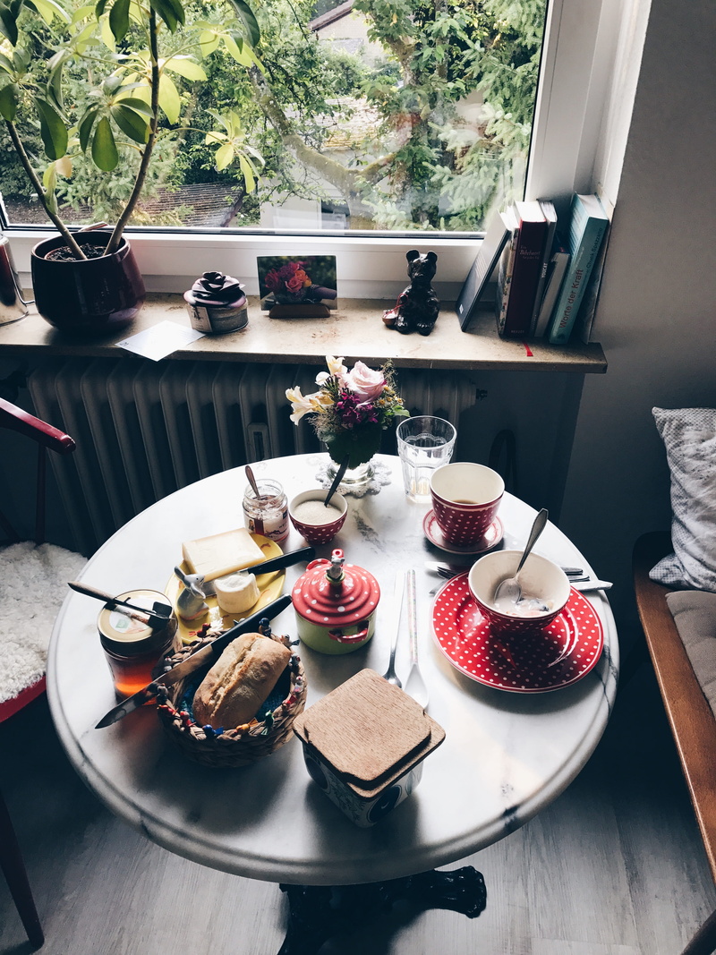 coffe, 4K, Home, ready-to-eat, crockery, kitchen, good morning, plate, home Interior, fruit, II, still life, domestic Room, high angle view, day, temptation