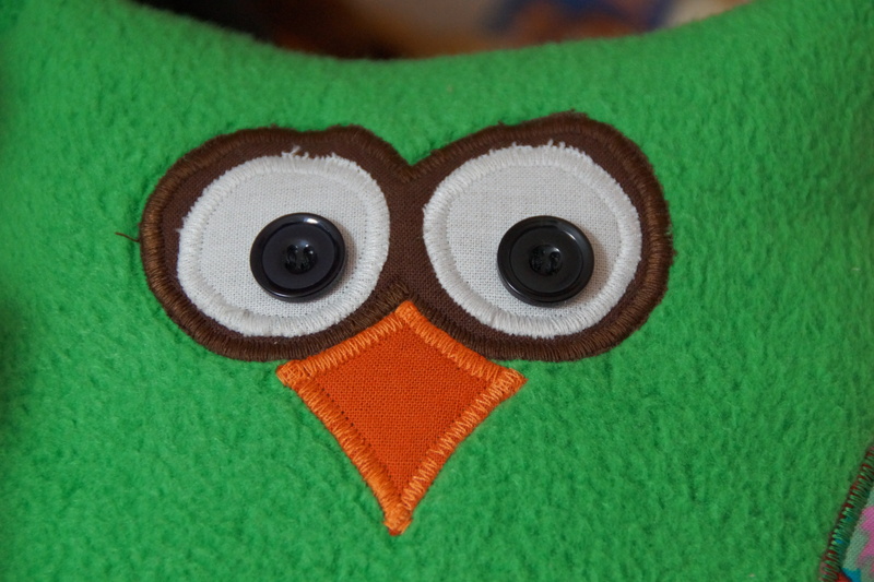 soft toy, close-up, studio shot, sport, green color, orange color, childrens room, multi colored, full frame, animal themes, 5K, owl, sewn, single object
