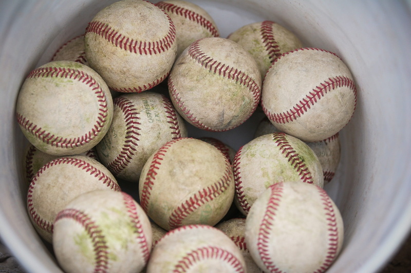sweet food, outdoors, sport, team sport, bucket, day, baseball - sport, inside, baseball, baseball - ball, abundance, leather, fun, game, 1080P, no people