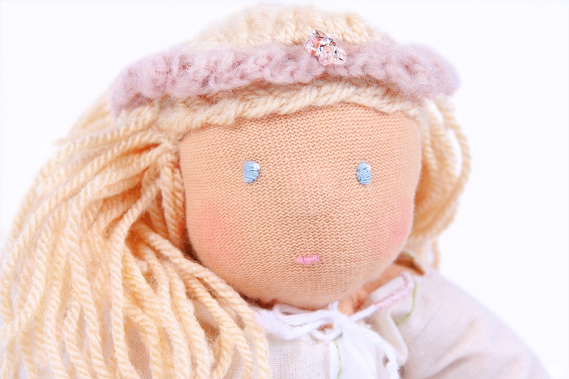 winter, knit hat, hand labor, baby, offspring, close-up, warm clothing, hat, waldorf, young, one person, clothing, toys, rag doll, cute, childhood, 2K