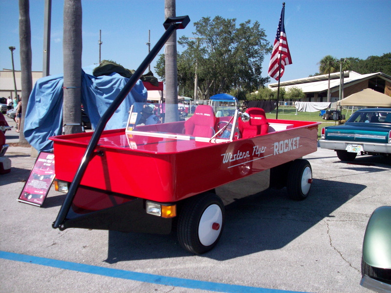 red, seats, 2K, flyer, wagon, wheels