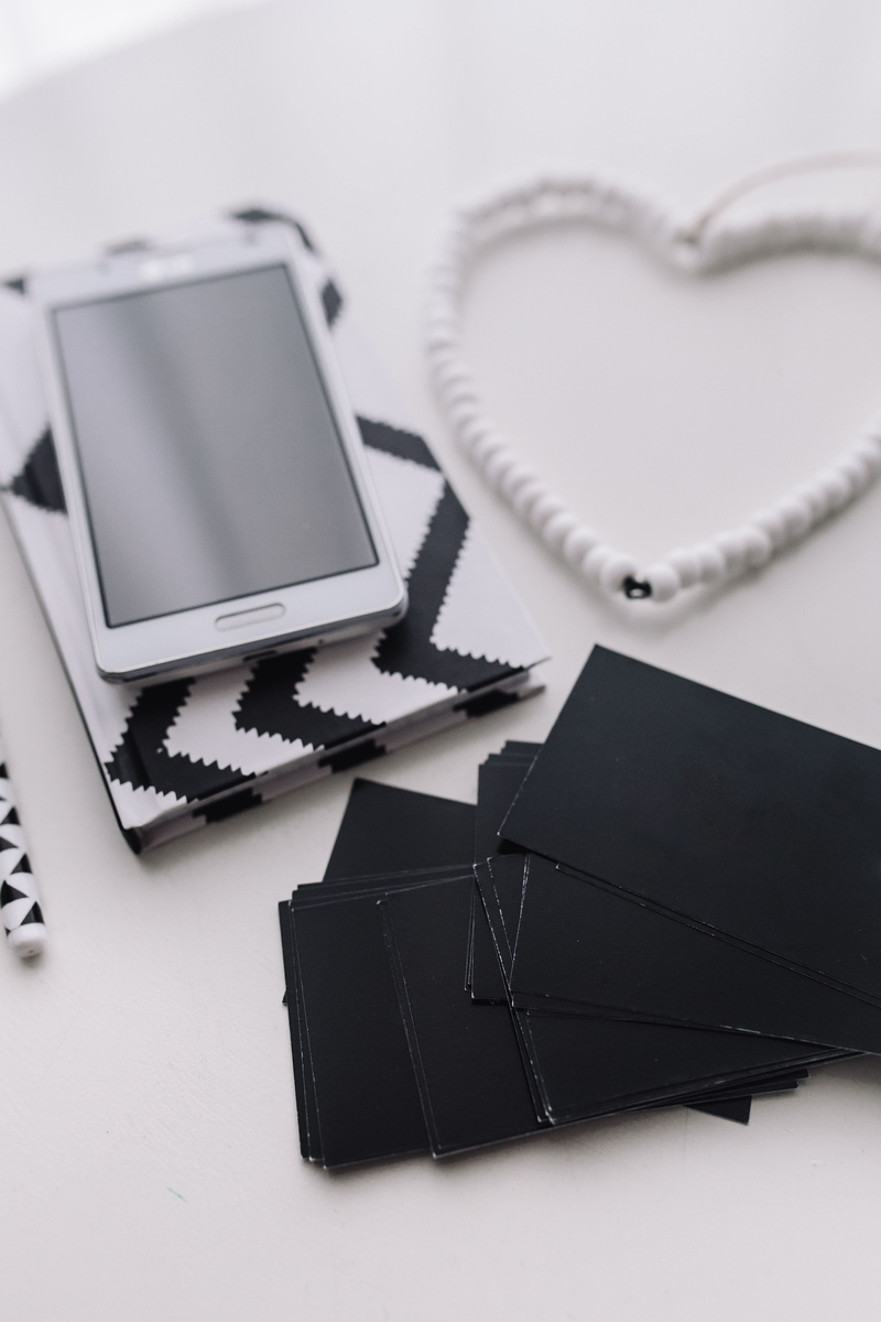 day, notepad, coffee, leather, smart phone, mobile phone, studio shot, blackandwhite, organizer, high angle view, wireless technology, smartphone, portable information device