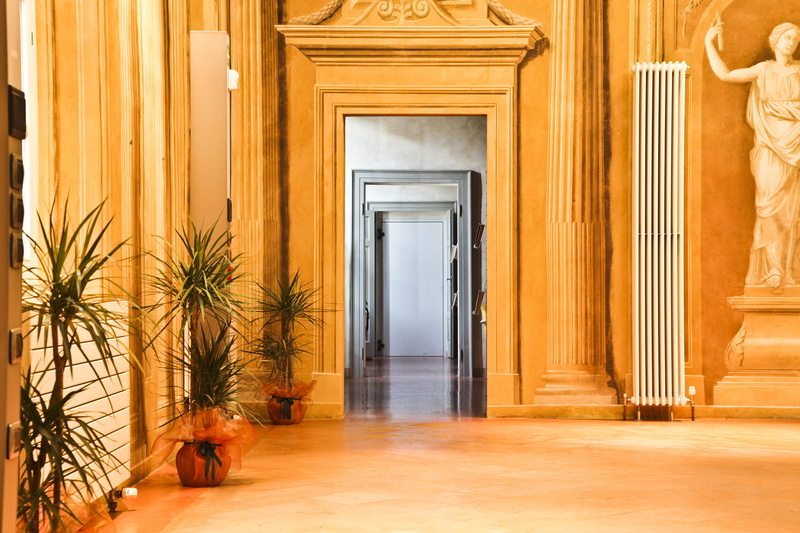 day, potted, palace, entrance hall, window, corridor, statue, residential district, leafed, architecture, luxury, arcade, doorway, 5K, wall, door, column
