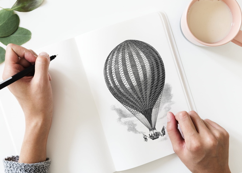 creativity, balloon, adult, real people, one person, hot, sketching, paintbrush, art and craft, close-up, holding, hand, table, indoors, 1080P, lifestyles