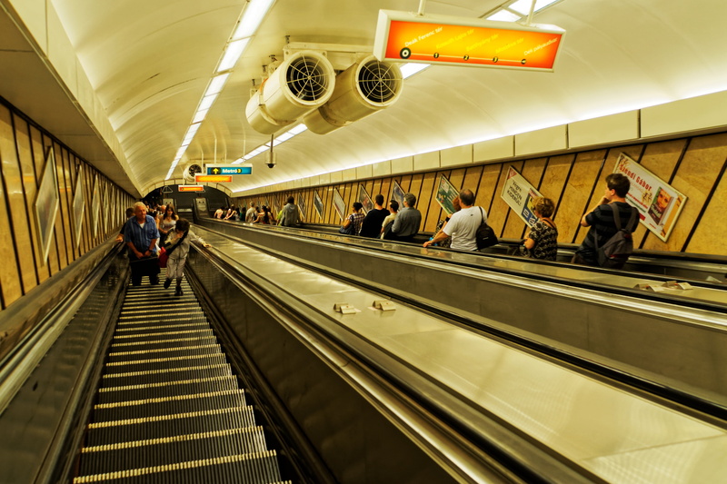 crowd, lifestyles, ceiling, real people, direction, convenience, airport terminal, travel, transport, adult, hungary, architecture, mode of transportation