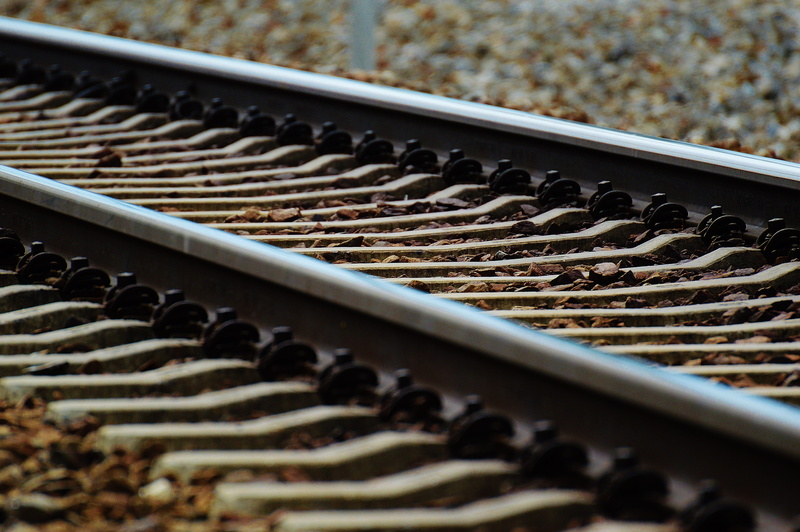 traffic, 5K, seemed, nature, growth, close-up, no people, big city, surface level, rails, day, abundance, outdoors, economy, munich, railroad track, rail transportation