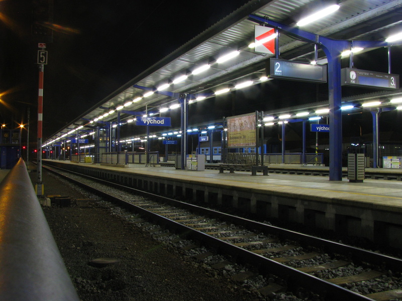 no people, light, mode of transportation, track, empty, Platform, train - vehicle, public transportation, architectural column, station, public means of transport