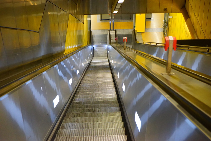5K, empty, architecture, direction, modern, illuminated, built structure, no people, stairs, subway station, station, technology, handrails, means of rail transport