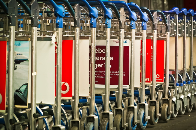 kit car, control, holiday, luggage, abundance, 4K, in a row, handle, security, go away, Transport, safety, Baggage Car, check in, no people, chrome, test tube