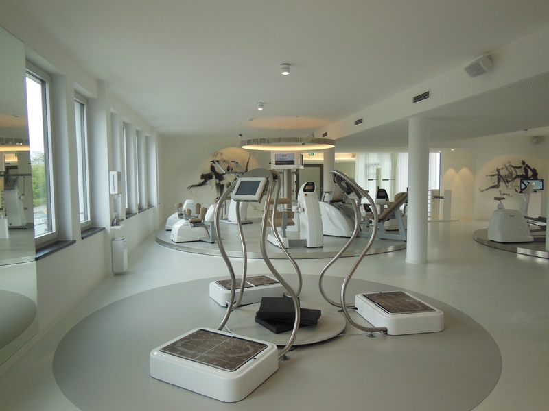 illuminated, modern studio, elite fitness studio, wealth, mirror, clean, indoors, munich, domestic room, sport, lighting equipment, technology, absence