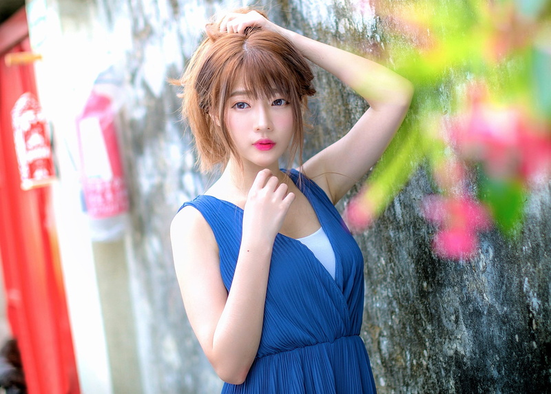 beautiful woman, women outdoors, one person, blue dress, outdoors, women, waist up, young women, contemplation, hair, young adult, redhead, hairstyle, Asian
