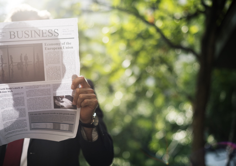 newspaper, business, publication, leisure activity, day, activity, data, financial, sunlight, communication, human body part, 5K, nature, people, tree