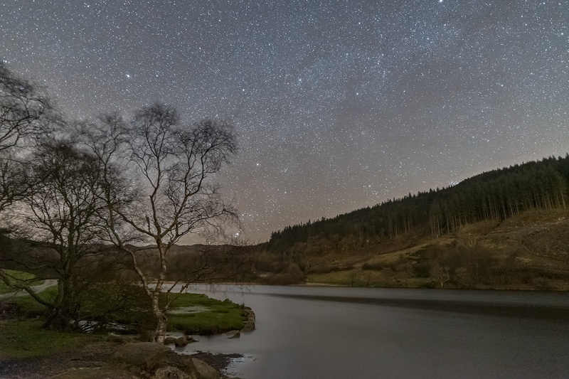 near, lake, Llyn Geirionydd, trees, landscape, 720P, stars, forest, Snowdonia, photo, geirionydd, llyn, nightscape, night  sky