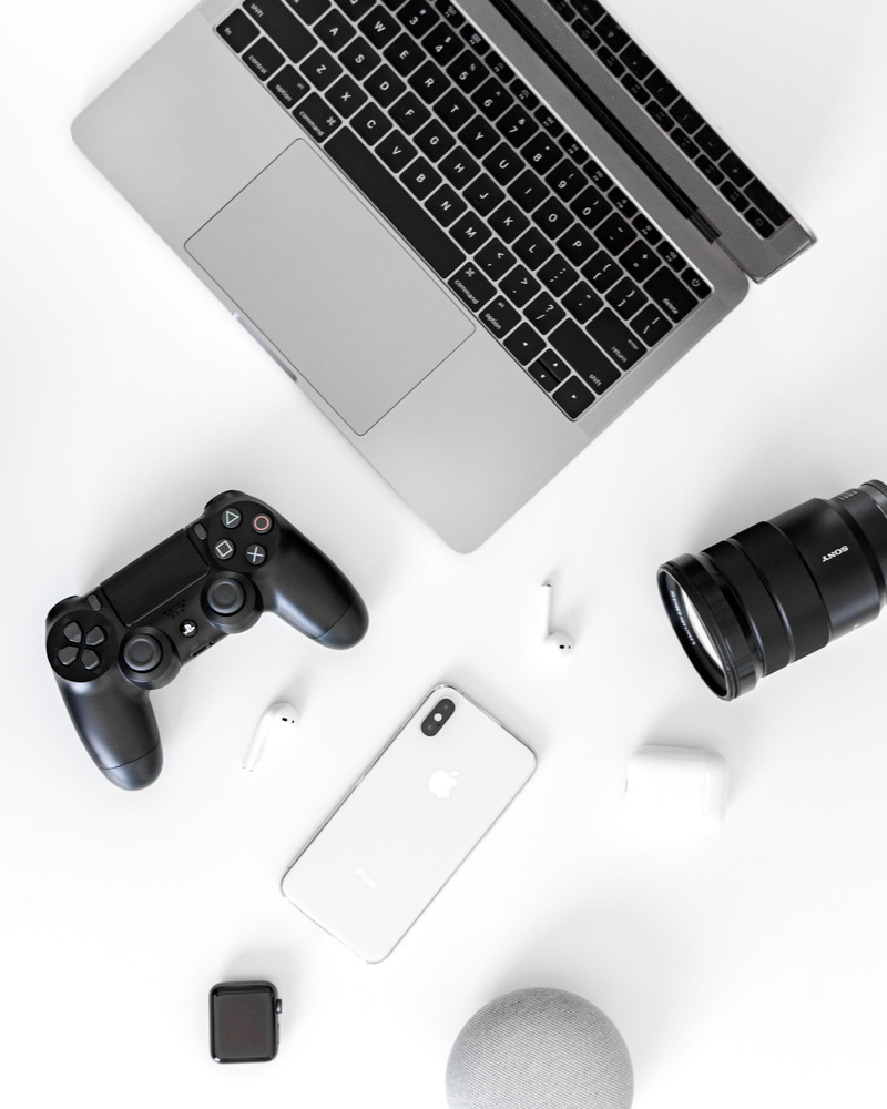joystick, keyboard, hardware, equipment, computer hardware, technology, minimal, studio shot, metal, black, desk, computer equipment, dualshock, lens, indoors