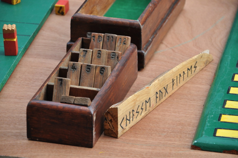 gisors, still life, Wood, accuracy, france, playful, work tool, old games, pions, indoors, high angle view, medieval festival, toy library, number, games tray