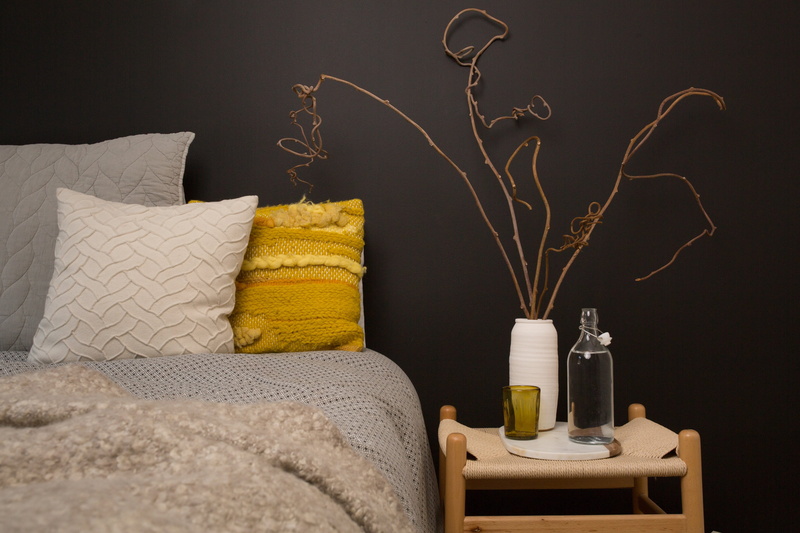 bed, Home decor, electric lamp, Room, flowering plant, photo, no people, 4K, dark, Wood, domestic room, Table, black background, Trip, modern, indoors