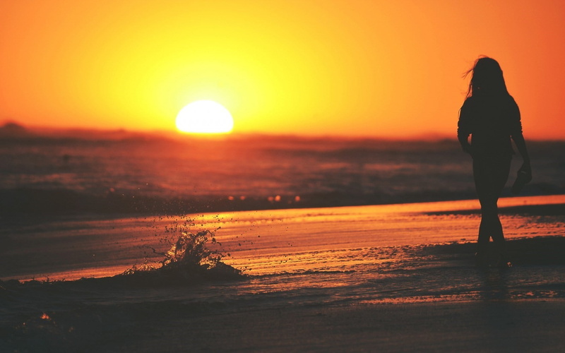 horizon over water, one person, land, Golden Hour, sky, lifestyles, women outdoors, real people, outdoors, nature, sunset, beach, women, orange color, sea
