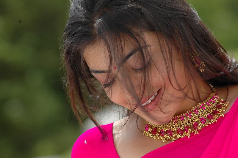 sexy, tamil, actress, agarwal, navel, saree, lips, kajal, hot, 2K, telugu, bollywood, kollywood, tollywood, indian