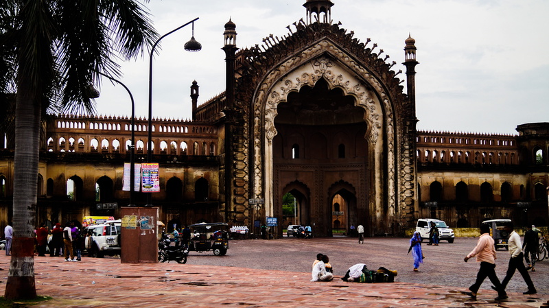 old, large group of people, real people, men, @, the past, women, outdoors, @ishant.mishra54, incridible, street, architecture, lucknow, day, rumi darwaza