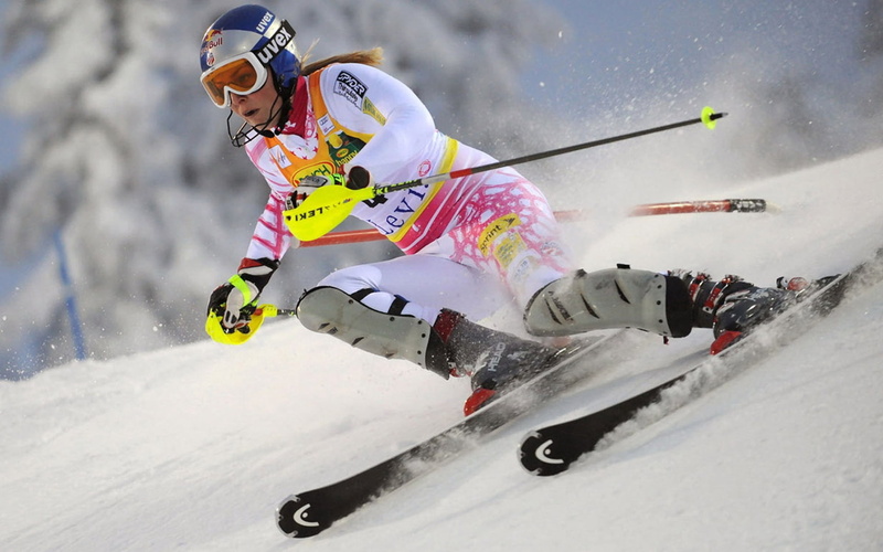 recreational Pursuit, ski racer, lindsey vonn, mountain range, ski-Wear, vacations, day, leisure Activity, ski Slope, mountain, cold temperature, season
