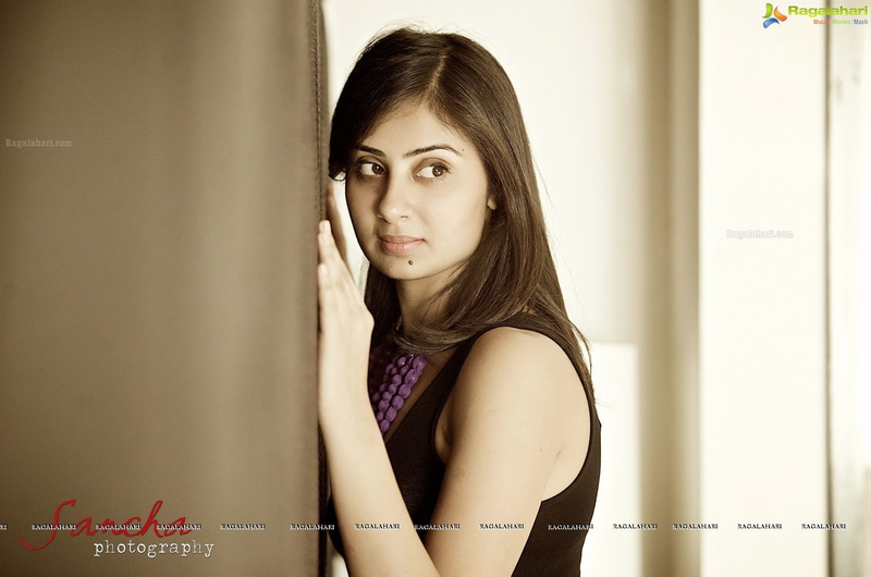 young adult, headshot, girls, adult, models, 720P, young women, long hair, mehra, home interior, casual clothing, women, actress, indoors, contemplation