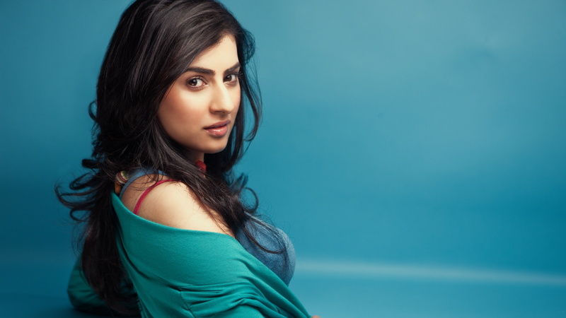 fashion, studio shot, human hair, blue background, beauty, copy space, Archana, body part, one person, glamour, adult, Telugu actress, modern, young adult