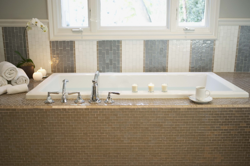 towel, faucet, luxury, relaxation, domestic Room, white, tile, bathroom sink, clean, candle, home Interior, sink, window, modern, bathroom, candles, 5K