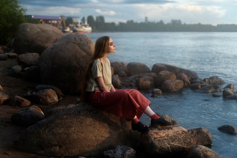 Tatiana Mertsalova, red skirt, warming in sunlight, women, women on beach, 1080P, brunette, women outdoors, model, Tatiana Mercalova