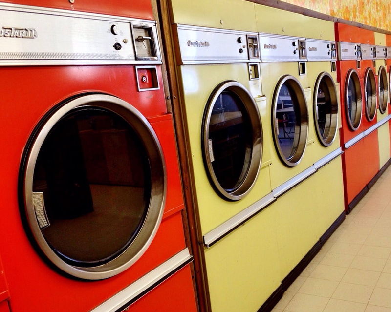 load, circle, indoors, machine, shape, household equipment, convenience, close-up, clothes, cleaning, no people, washing, dryers, front, major household appliance