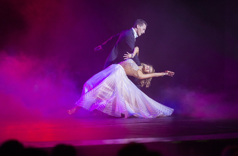 performer, dancing, caucasian Ethnicity, stage - Performance Space, balance, young Adult, white, people, men, dance, ballet Dancer, grace, stage, studio Shot