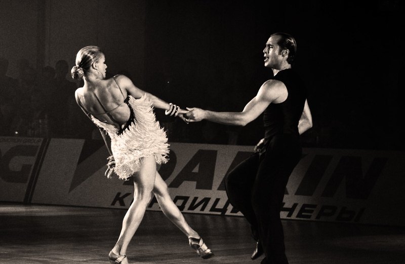 performance, arts culture and entertainment, balance, grayscale, young women, caucasian Ethnicity, woman, black background, action, Riccardo and Yulia