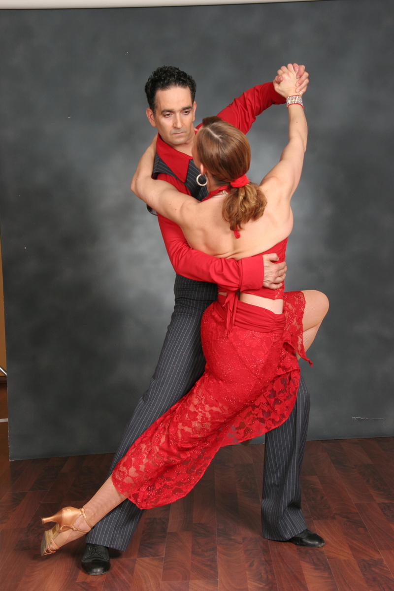 elegance, caucasian Ethnicity, couple - Relationship, dancing couple, beautiful, togetherness, performance, 2K, dancer, looking at camera, red, real people