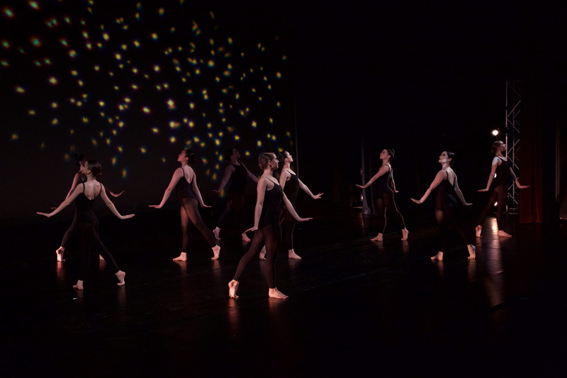 stage - performance space, dark, full length, women, group of people, human, night, music, illuminated, ballerina, flooring, real people, night life, adult