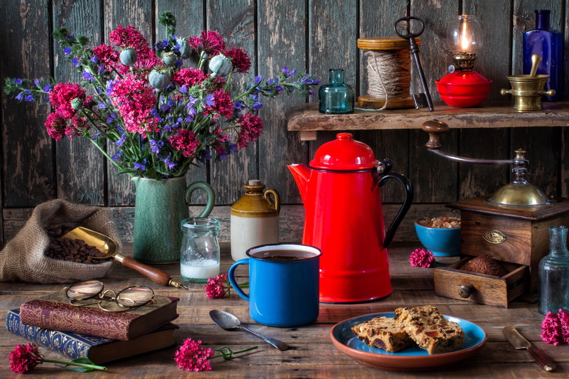 style, coffee grinder, mug, flowers, cupcake, 5K, bouquet, coffee, glasses, books, still life, kettle, coffee pot