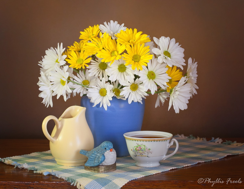 bouquet, chamomile, style, 1080P, background, napkin, tea, bird, pitcher, vase, Cup, mug, still life, flowers