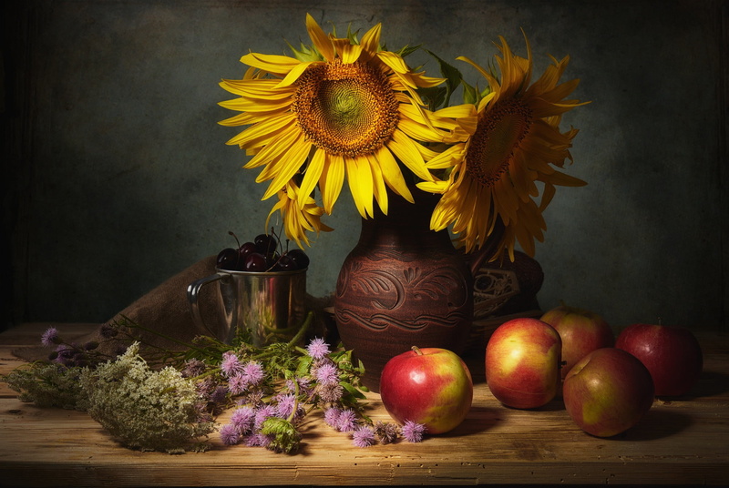 apples, composition, cherry, vase, dishes, berries, table, mug, fruit, items, bouquet, sunflower, 1080P, pitcher, still life, food, flowers, sunflowers
