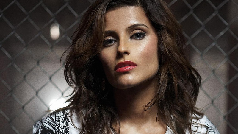 black Color, nelly furtado, looking At Camera, one Young Woman Only, serious, confidence, hair, fashion, people, women, fashion Model, caucasian Ethnicity