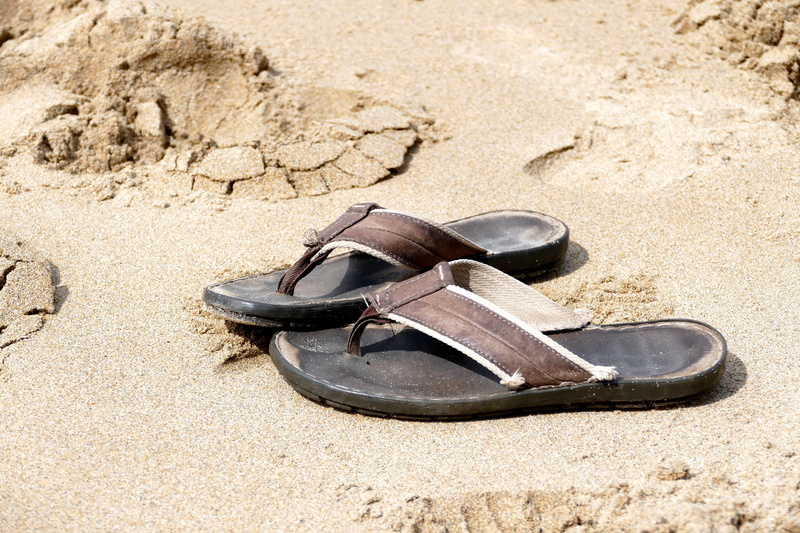 flip, beach, relaxation, nature, lost, weekend, vacation, day, resort, footwear, leather, flipflop, absence, no people, fun, sunlight, shoe, high angle view