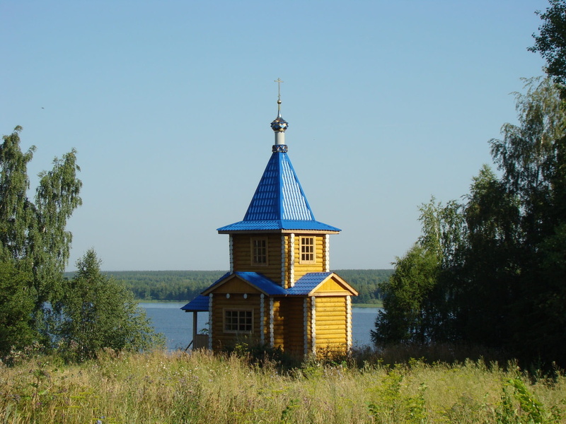 tree, the river kama, blue, beach, grass, built structure, 1080P, day, clear sky, belief, no people, building, building exterior, spire, growth, nature